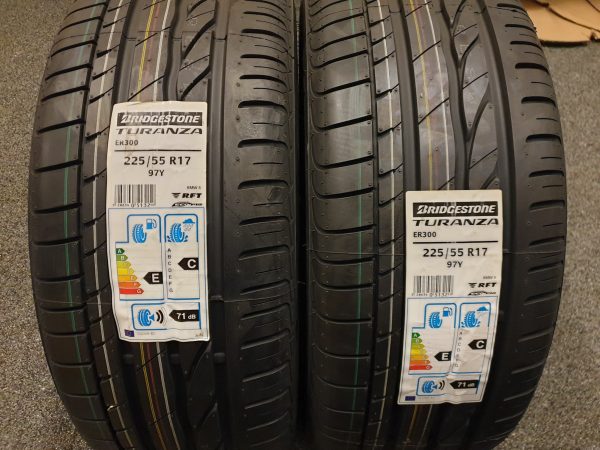 2x Bridgestone 225/55R17 97Y ER300 * Runflat Zomerbanden Dot 2016, marge factuur.