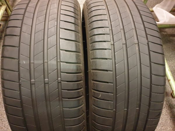 2x Bridgestone 225/55R18 102Y Turanza T005 AO Zomerbanden Dot 4718 gebruikt met 6.0 mm, marge factuur.