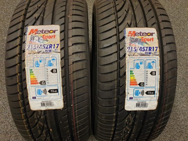 2x Meteor 215/45R17 91W Sport IS11 XL Zomerbanden Dot 2014, marge factuur.