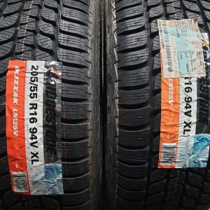 2x Bridgestone 205/55R16 94V LM25 XL Winterbanden Dot 2007, marge factuur.