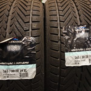 2x Vredestein 265/30R19 93W Wintrac Xtreme Winterbanden Dot 2010, marge factuur.