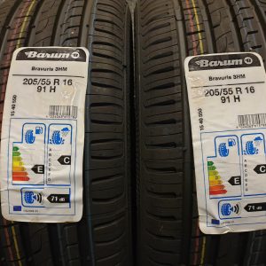 2x Barum 205/55R16 91H Bravuris-3 Zomerbanden Dot 2017, marge factuur.