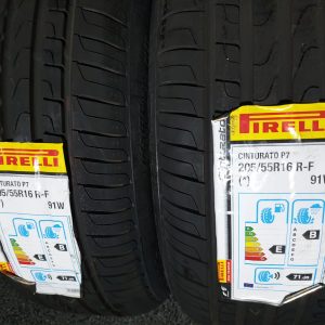 2x Pirelli 205/55R16 91W P7 * Runflat Zomerbanden Dot 2012, marge factuur.