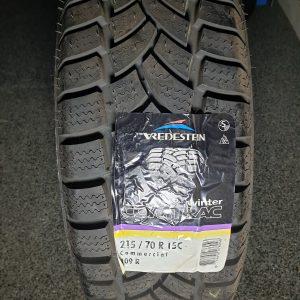 1x Vredestein 215/70R15C 109R Comtrac Winterband Dot 2011, marge factuur.