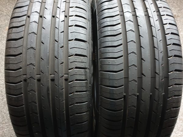 2x Continental 205/55R17 95V Eco Contact-5 XL Zomerbanden Dot 2015, marge factuur.