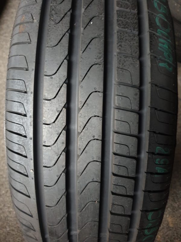 1x Pirelli 235/60R18 107V Scorpion Verde Zomerband Dot 2015, marge factuur.